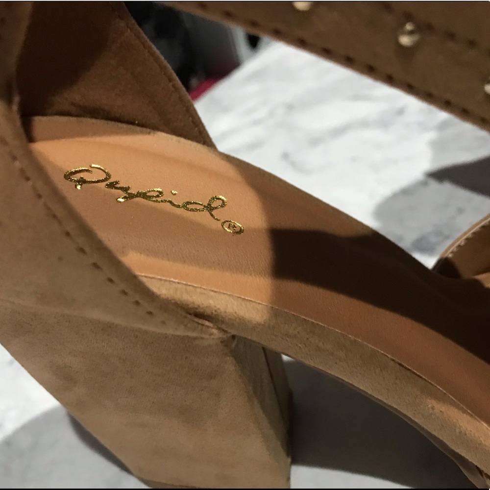 Camel ankle booty size 8 1/2 - Picture 7 of 8